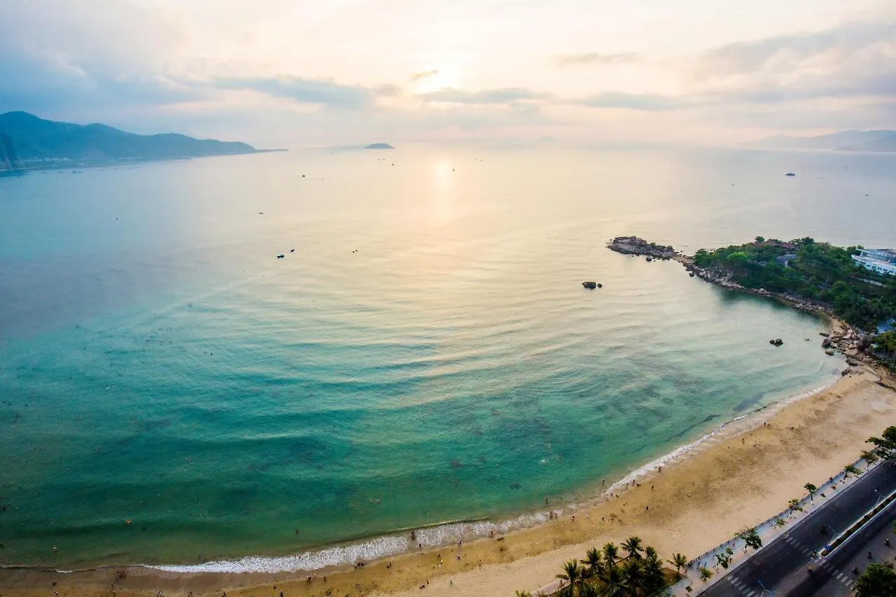 Sandy Gold - Oceanus Apartments 0*, Nha Trang Vietnam