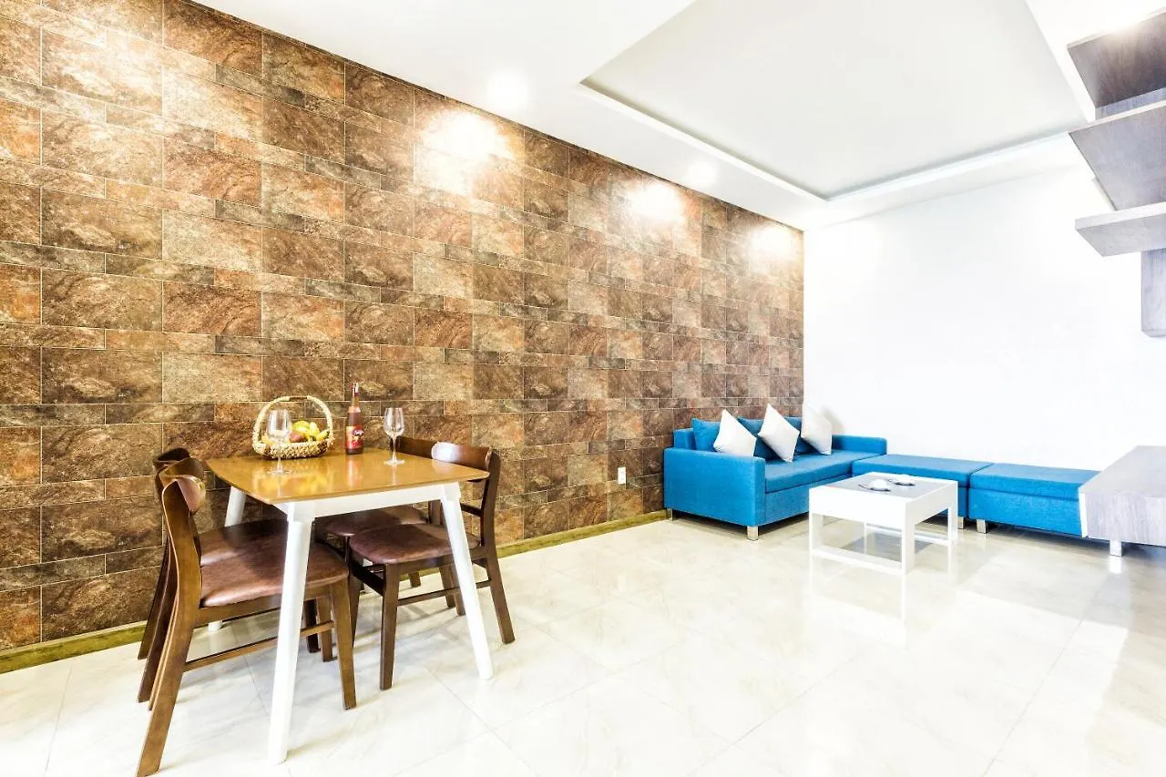 Sandy Gold - Oceanus Apartments
